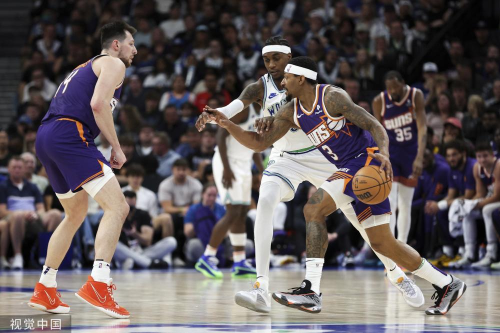 瞬息万变的 瞬息万变的