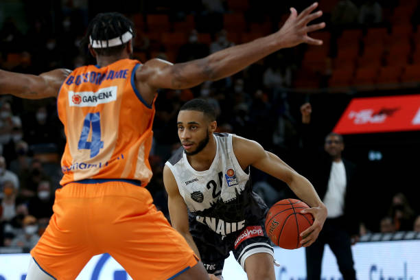 莱万多夫斯 莱万多夫斯