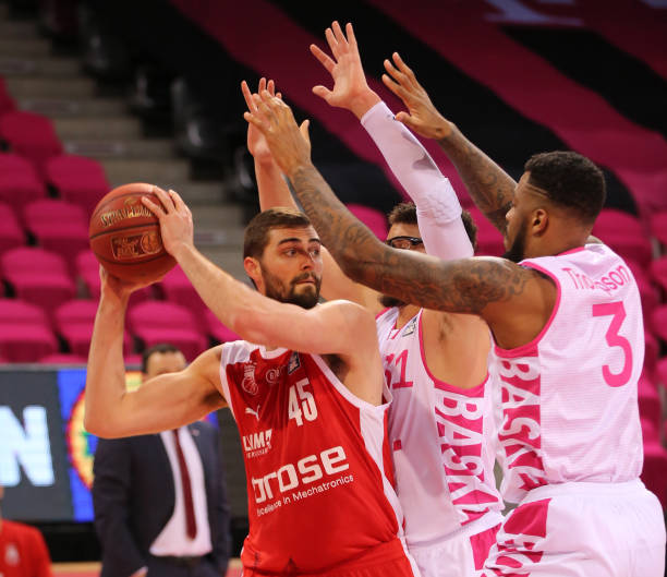 队合作艰难 队合作艰难